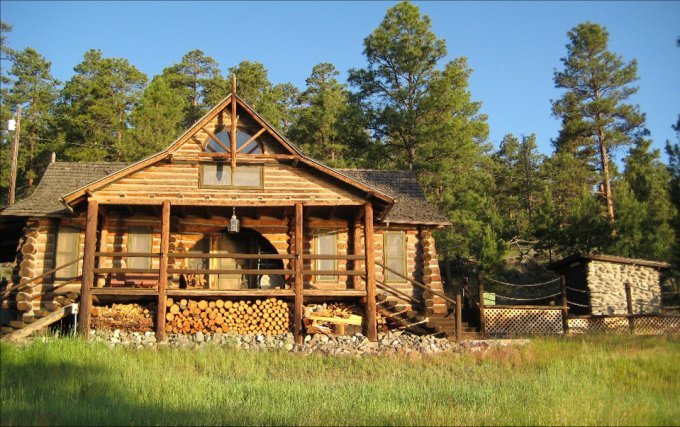 Log Cabin On Canyon Ferry Lake And Enchanting