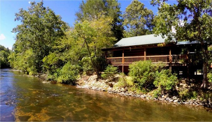 Dream Log Cabin By The River For Sale And Beautiful